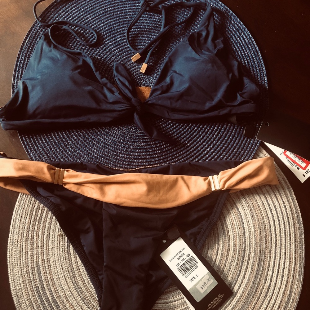 NWT VIX Multicolored L